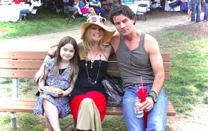 My summery, neutral floppy sun hat. It did the job on this sweltering day when we were at the Annual Raleigh Beer Fest!