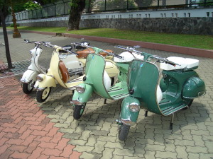 A zippy Vespa! Okay, it doesn't have to be a Vespa - any scooter of your preference will do, but I love Vespas, to the nth degree. Truth be told, I was going to post a bicycle because I am in the market for a Flying Pigeon or a Bobbie Birdie right now, but I plan to make a distinct post about that later. However, a girl can dream, and I have ALWAYS wanted a Vespa. I think a nice retro Vespa in vintage detail is the ULTIMATE springtime accessory. Really. #SWOON